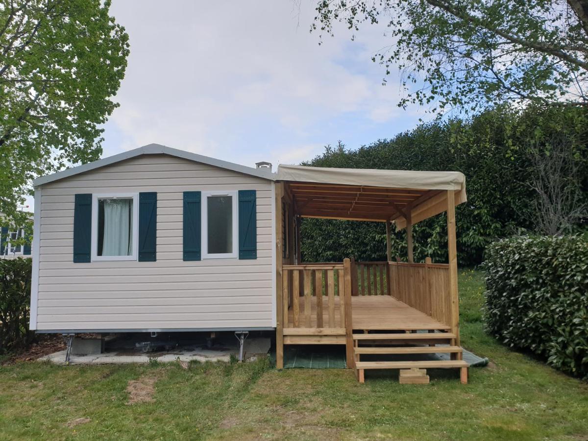 Camping De Ladignac Le Long Bel Air 외부 사진