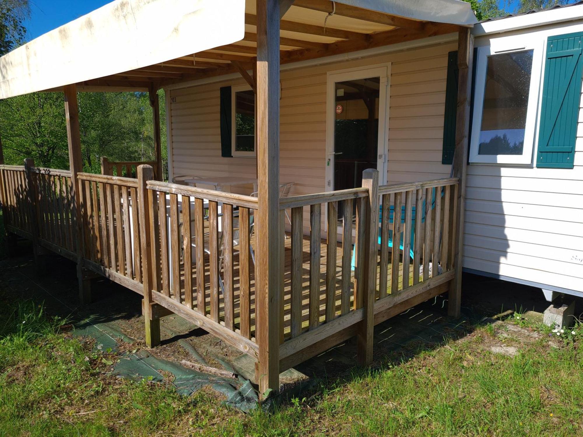 Camping De Ladignac Le Long Bel Air 외부 사진