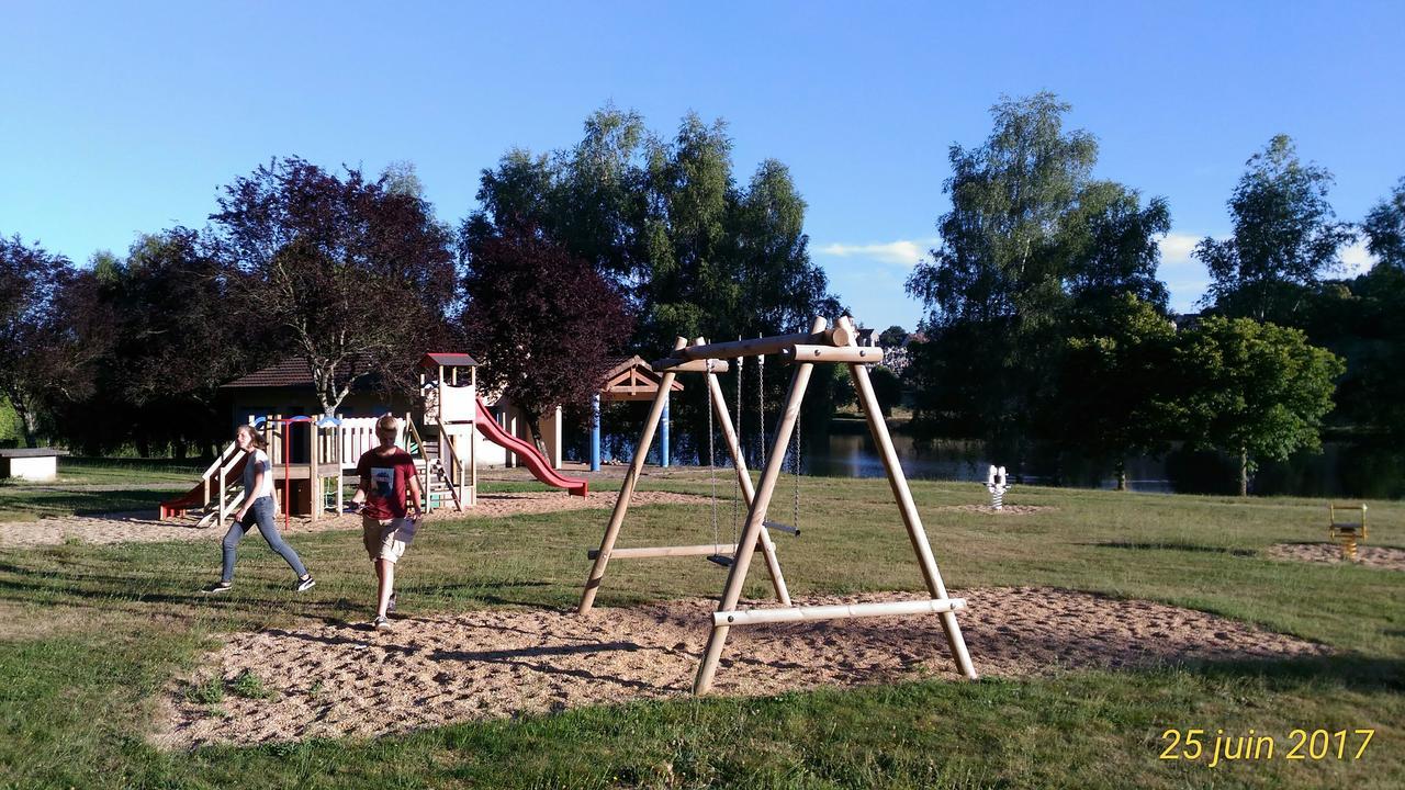 Camping De Ladignac Le Long Bel Air 외부 사진
