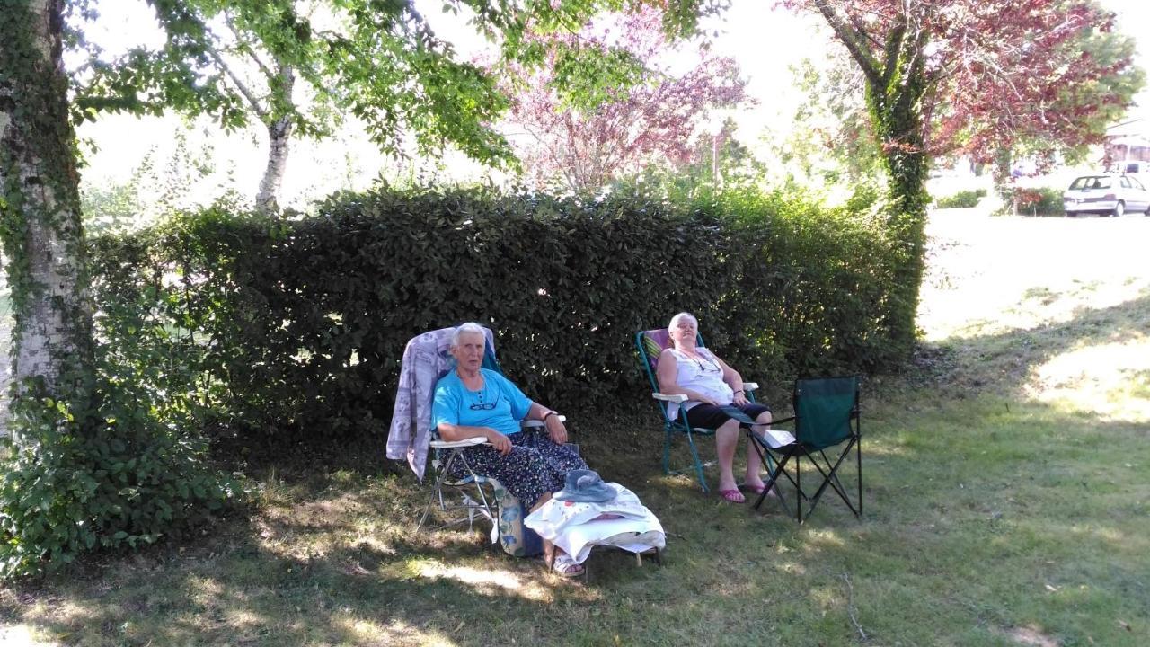 Camping De Ladignac Le Long Bel Air 외부 사진