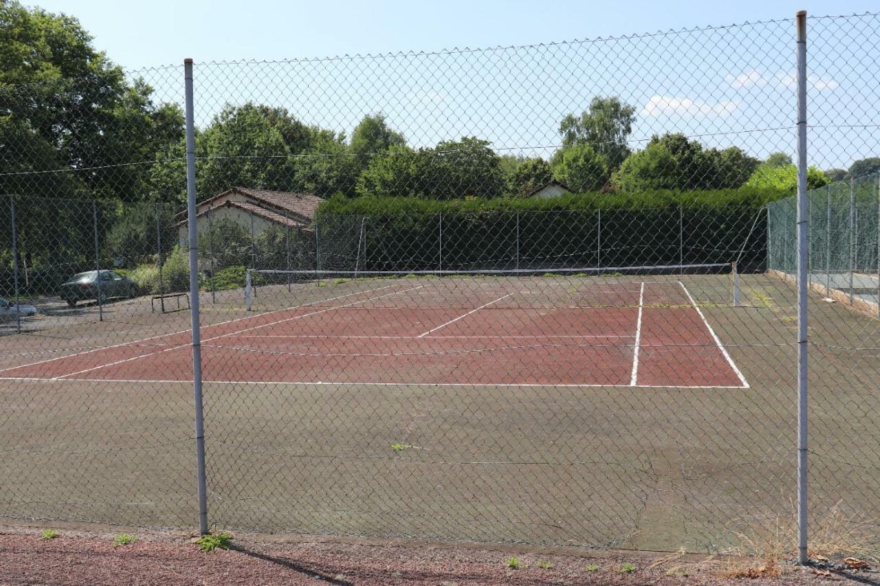 Camping De Ladignac Le Long Bel Air 외부 사진